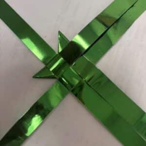 Star shreds, metallic green, 15mmx45cm -32/bag
