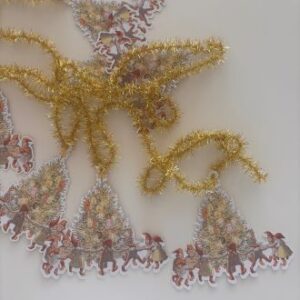 2 meter tinsel  garland w. 8 paper santas